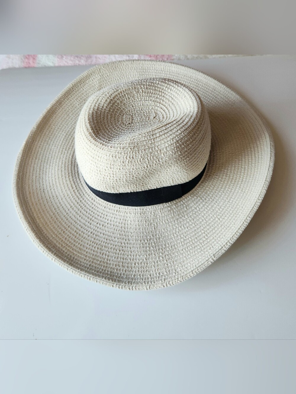Wide-Brim Straw Sun Hat in Natural Ivory
